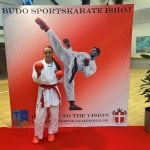 Mina (16) kom hjem med sølvmedalje fra internasjonalt mesterskap